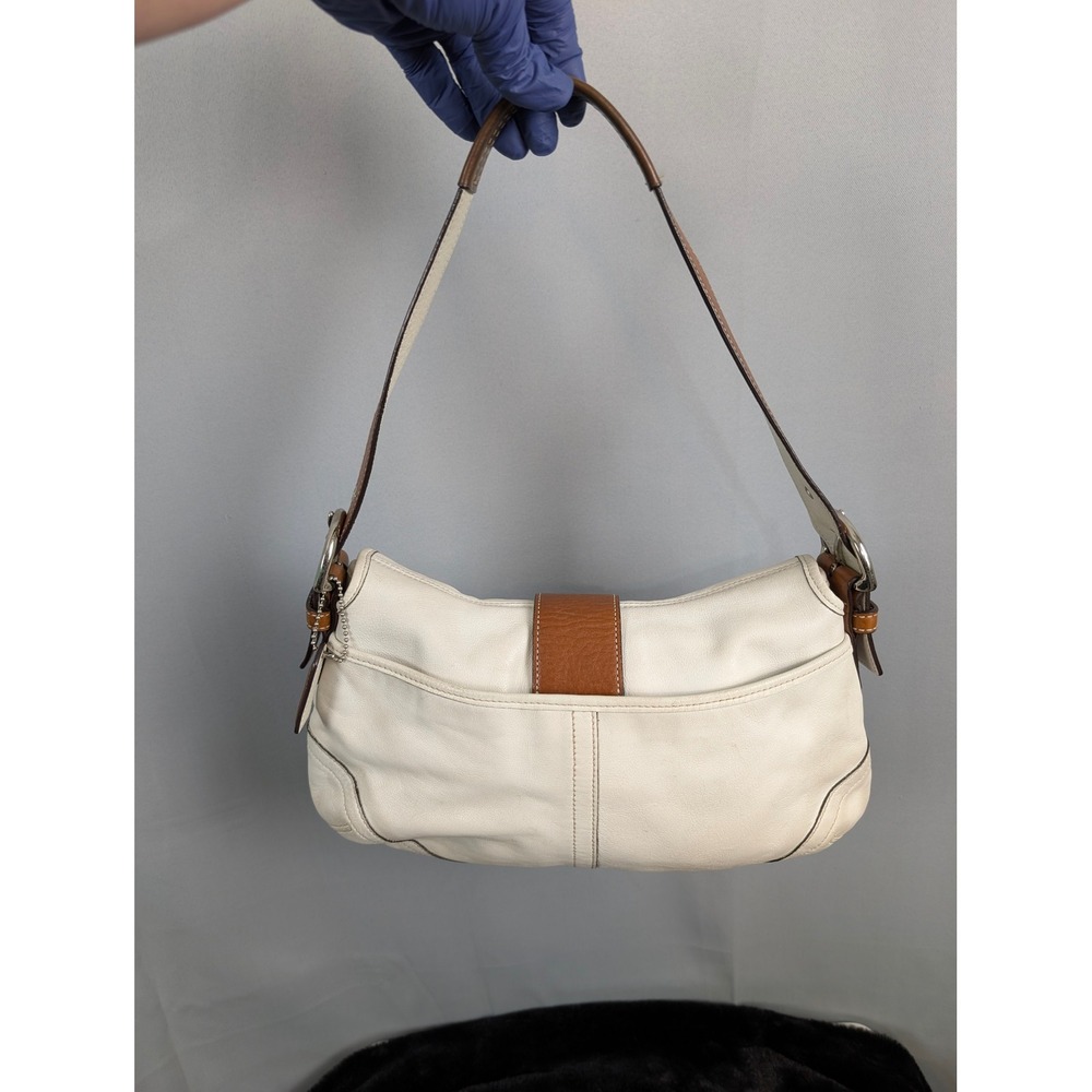 Coach Soho Flap Shoulder Bag Vtg Medium White Tan Leather Buckle Flap 9248 - Picture 4 of 16